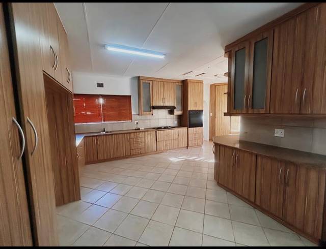 4 BEDROOM HOUSE FOR SALE IN STANDERTON CENTRAL